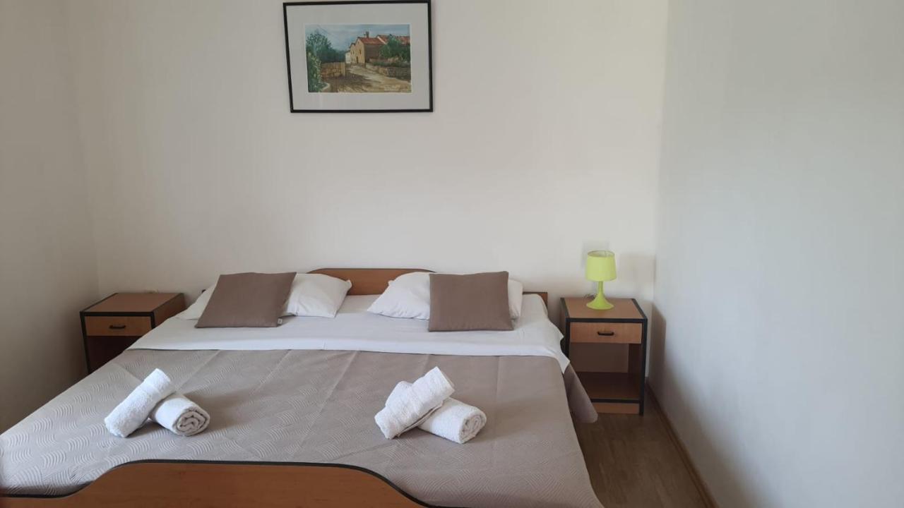 בוזאבה Apartments Irena מראה חיצוני תמונה