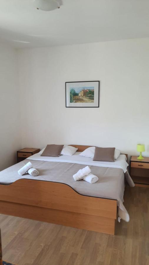 בוזאבה Apartments Irena מראה חיצוני תמונה