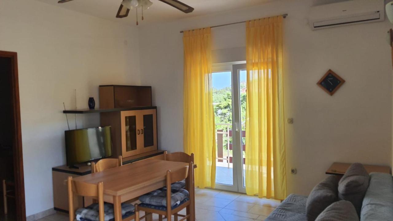 בוזאבה Apartments Irena מראה חיצוני תמונה
